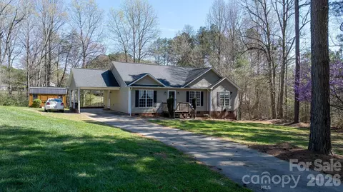 120 Wesley Ct, Crouse, NC 28033