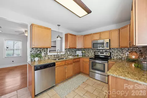 Kitchen - 2303 Long Hope Rd, Monroe, NC 28112 photo 3 of 5