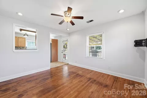 Living - 2303 Long Hope Rd, Monroe, NC 28112 photo 3 of 4