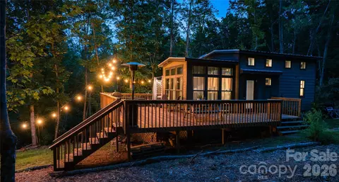 221 Summerfield Ln, Rutherfordton, NC 28139