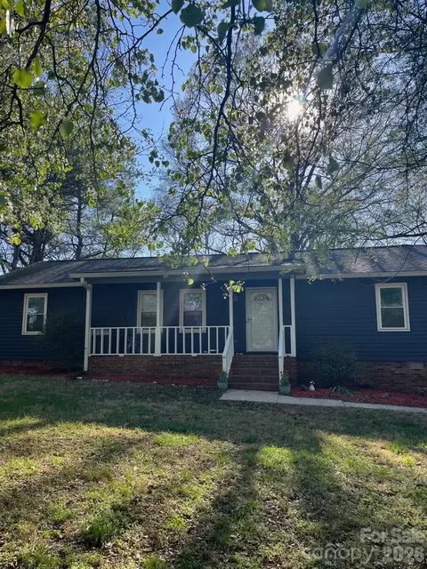 692 Radcliff Nw Pl NW, Concord, NC 28027
