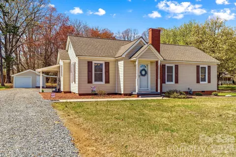 2003 Old Concord Rd, Salisbury, NC 28146 photo 3