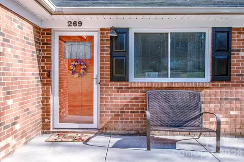 269 Mountview Dr, Mocksville, NC 27028