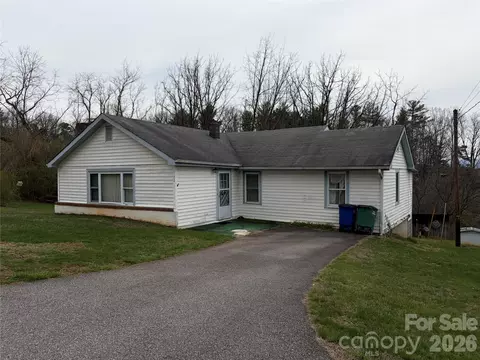 72 Alexander Rd, Weaverville, NC 28787