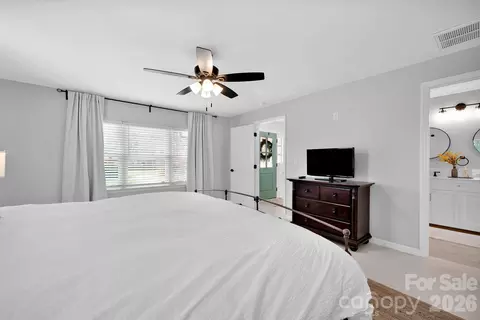 Bedroom - 1252 Houston Mill Rd, Conover, NC 28613 photo 2 of 6
