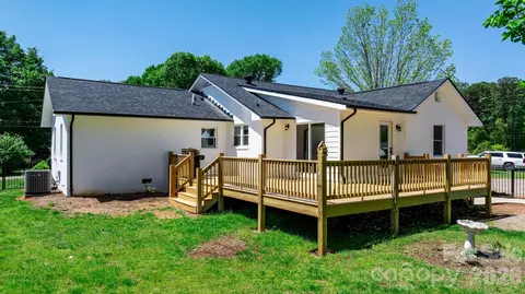 Exterior - 1252 Houston Mill Rd, Conover, NC 28613 photo 6 of 10