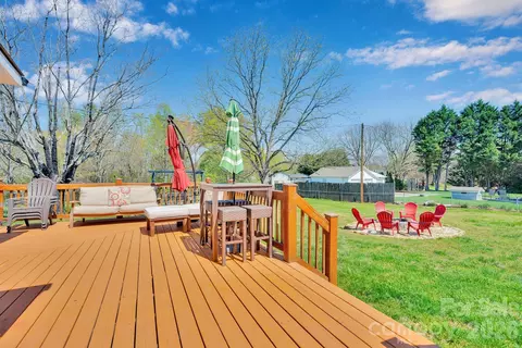 Exterior - 1252 Houston Mill Rd, Conover, NC 28613 photo 8 of 10