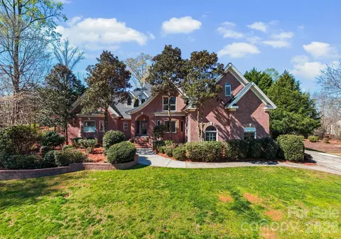 4916 Samuel Pinckney Dr, Belmont, NC 28012