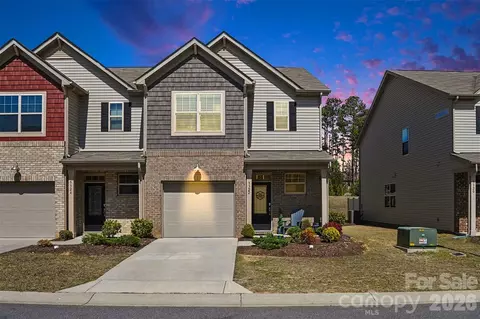 5322 Orchid Bloom Dr, Fort Mill, SC 29707
