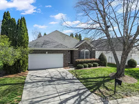 Exterior - 901 Platinum Dr, Fort Mill, SC 29708 photo 6 of 6