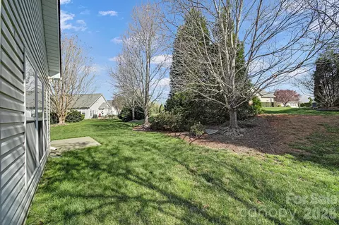 Exterior - 901 Platinum Dr, Fort Mill, SC 29708 photo 2 of 6