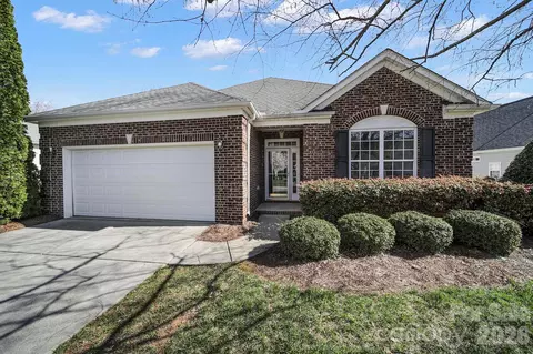 Exterior - 901 Platinum Dr, Fort Mill, SC 29708 photo 5 of 6