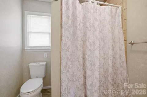 Bath - 7721 Otts Cir, Stanley, NC 28164 photo 3 of 3