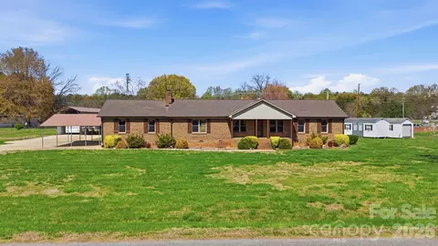 7721 Otts Cir, Stanley, NC 28164