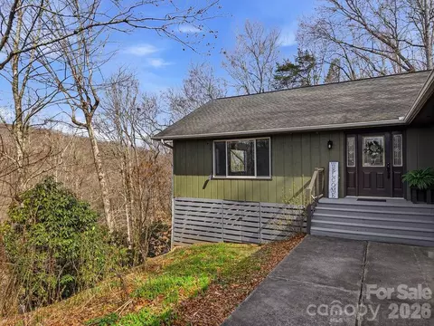 Exterior - 373 Fox Trace Dr, Sylva, NC 28779 photo 1 of 6