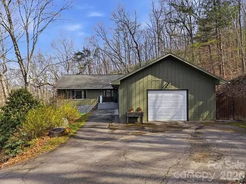 Exterior - 373 Fox Trace Dr, Sylva, NC 28779 photo 6 of 6