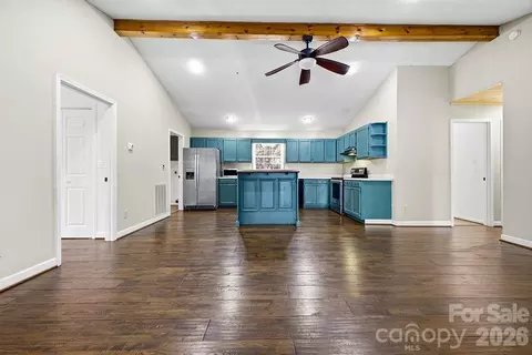 Living - 373 Fox Trace Dr, Sylva, NC 28779 photo 8 of 9