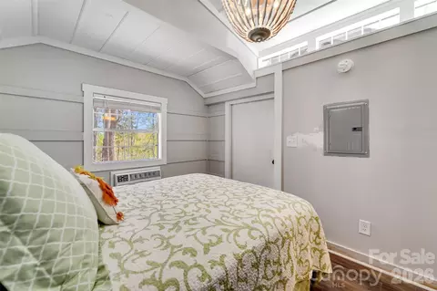 Bedroom - 163 Simplicity Woods Dr, Franklin, NC 28734 photo 6 of 6