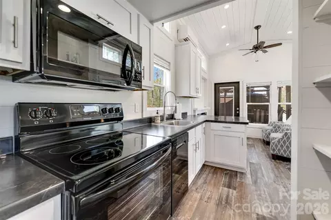 Kitchen - 163 Simplicity Woods Dr, Franklin, NC 28734 photo 2 of 2