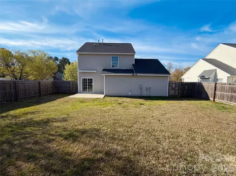 Exterior - 3461 E Fairmeadow Dr, Lancaster, SC 29720 photo 2 of 3
