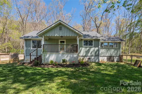 35 Grey Rock Vly, Black Mountain, NC 28711