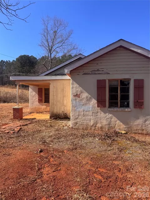 985 Spindale St, Spindale, NC 28160