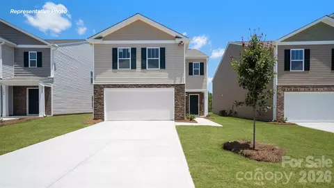 2098 10th Se St SE, Hickory, NC 28601