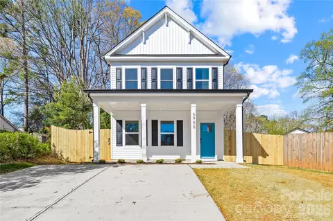6900 Barrington Dr, Charlotte, NC 28215