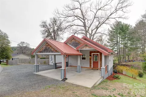 107 Shepard Way, Burnsville, NC 28714