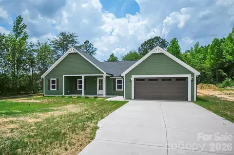 404 Jc Dellinger Rd, Cherryville, NC 28021