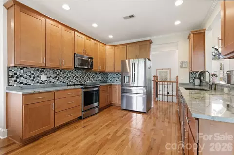 Kitchen - 34 W Rambling Crk, Tryon, NC 28782 photo 1 of 2