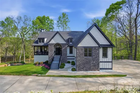 Exterior - 34 W Rambling Crk, Tryon, NC 28782 photo 10 of 14
