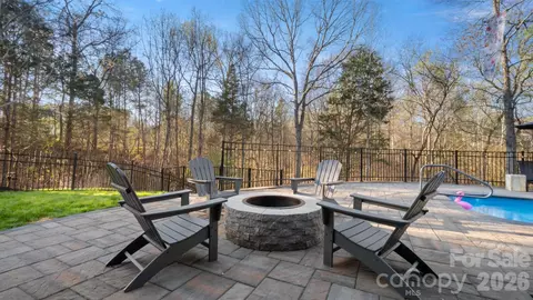 907 Dericks Xing, Fort Mill, SC 29708 photo 33