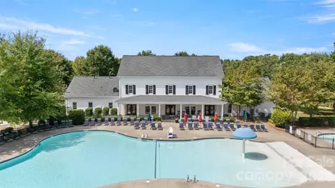 907 Dericks Xing, Fort Mill, SC 29708 photo 40