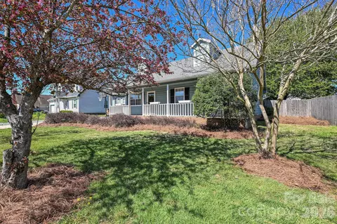 Exterior - 2507 Devon Dr, Monroe, NC 28110 photo 5 of 13