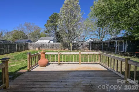 Exterior - 2507 Devon Dr, Monroe, NC 28110 photo 12 of 13