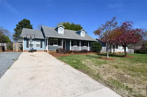 Exterior - 2507 Devon Dr, Monroe, NC 28110 photo 2 of 13