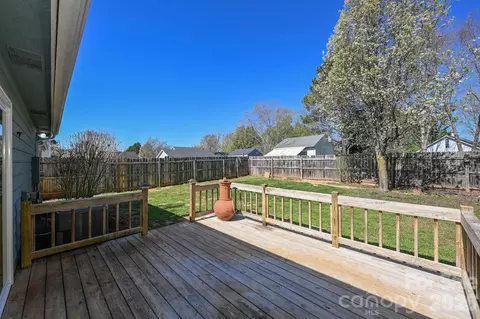 Exterior - 2507 Devon Dr, Monroe, NC 28110 photo 10 of 13