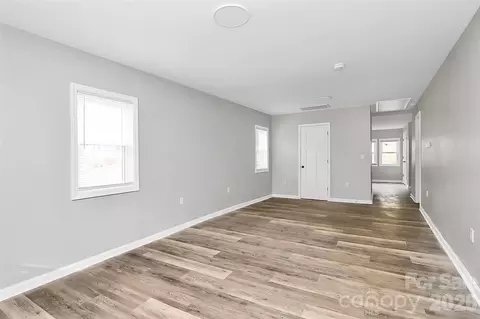 55 Dunn St, Belmont, NC 28012