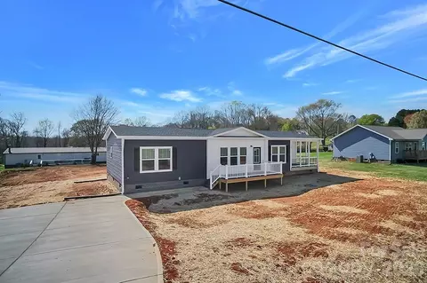 1423 Chatfield Rd, Shelby, NC 28150