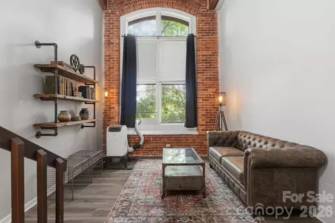 201 S Hoskins 219 Rd #219, Charlotte, NC 28208