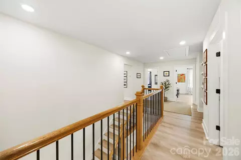 Entry Way - 2723 Ritz Ln, Matthews, NC 28105 photo 4 of 4