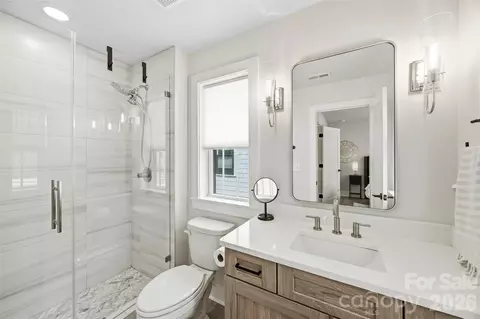 Bath - 2723 Ritz Ln, Matthews, NC 28105 photo 5 of 5
