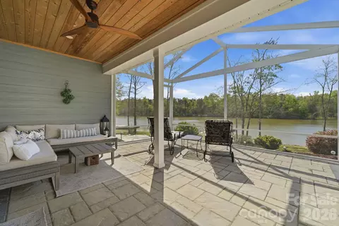 Exterior - 30132 Turtle Point Ct, Lancaster, SC 29720 photo 2 of 5