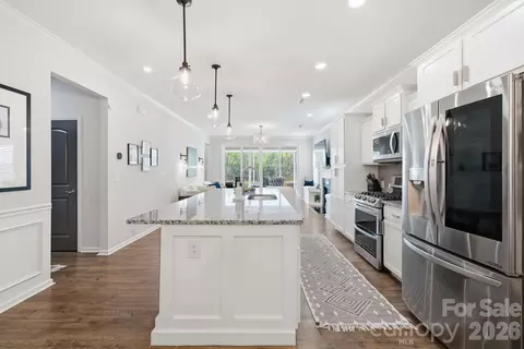 Kitchen - 30132 Turtle Point Ct, Lancaster, SC 29720 photo 2 of 3