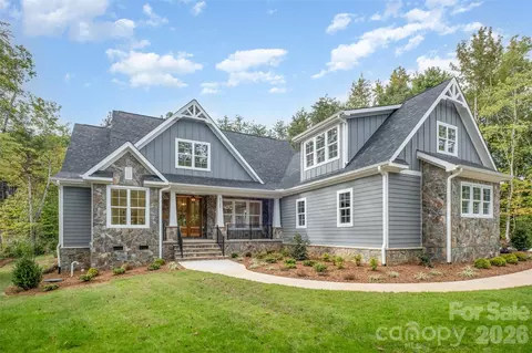 3215 James Plantation Dr, Denver, NC 28037