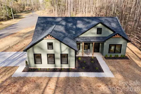 274 Carolina 1009 Dr #1009, Troy, NC 27371