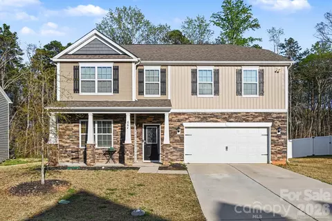 664 Saddlebred Ln, Locust, NC 28097