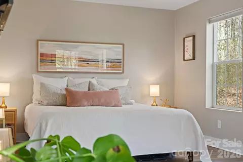 Bedroom - 527 Floyd Blackwell Rd, Tryon, NC 28782 photo 1 of 3