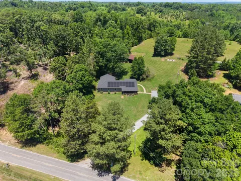 View/Area - 527 Floyd Blackwell Rd, Tryon, NC 28782 photo 1 of 3